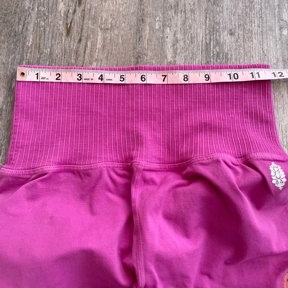 Free People Movement karma leggings hot pink size Medium Large M/L NWT - Picture 8 of 16